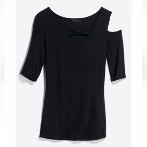 Goldray Garima asymmetric cold shoulder top M